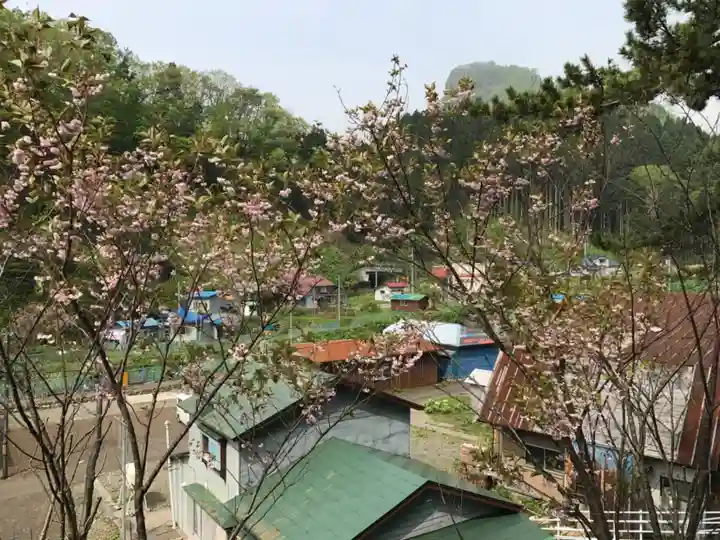 白鹿松神社(北海道)