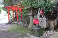 白笹稲荷神社の狛犬