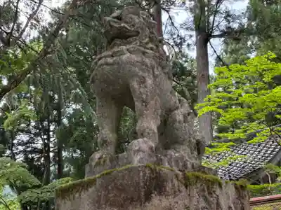 雄山神社中宮祈願殿(富山県)