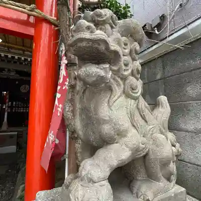 宝珠稲荷神社の狛犬