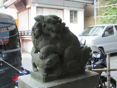 椙森神社の狛犬