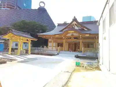 西久保八幡神社の本殿・本堂