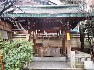 小野照崎神社の手水舎