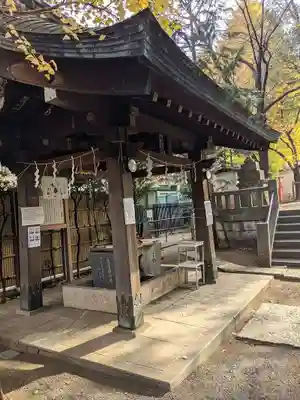 池尻稲荷神社の手水舎