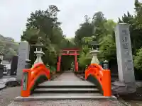 熊野速玉大社の{uncategorized: "未分類", other: "その他", undefined: "問題あり", building: "その他建物", grave: "お墓", sacred_gate: "鳥居", guardian: "狛犬", statue: "像", buddha: "仏像", history: "歴史", nature: "自然", garden: "庭園", animal: "動物", pagoda: "塔", temizu: "手水舎", mountain_gate: "山門・神門", sanctuary: "本殿・本堂", subordinate: "末社・摂社", art: "芸術", scenery: "景色", jizo: "地蔵", ema: "絵馬", goshuin: "御朱印", omikuji: "おみくじ", items: "授与品その他", amulet: "お守り", goshuincho: "御朱印帳", eats: "食事", festival: "お祭り", votive_dance: "神楽", shichigosan: "七五三参", wedding: "結婚式", experience: "体験その他", initially: "初詣", around: "周辺", anti_infection: "感染症対策"}