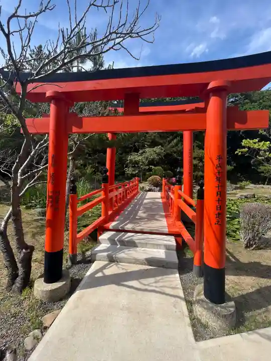 高山稲荷神社(青森県)