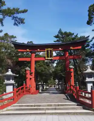 氣比神宮の鳥居