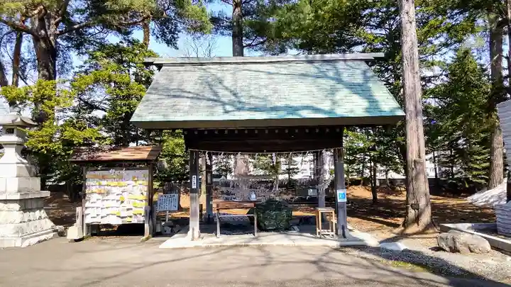 富良野神社の手水舎
