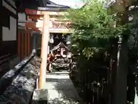 御辰稲荷神社の鳥居