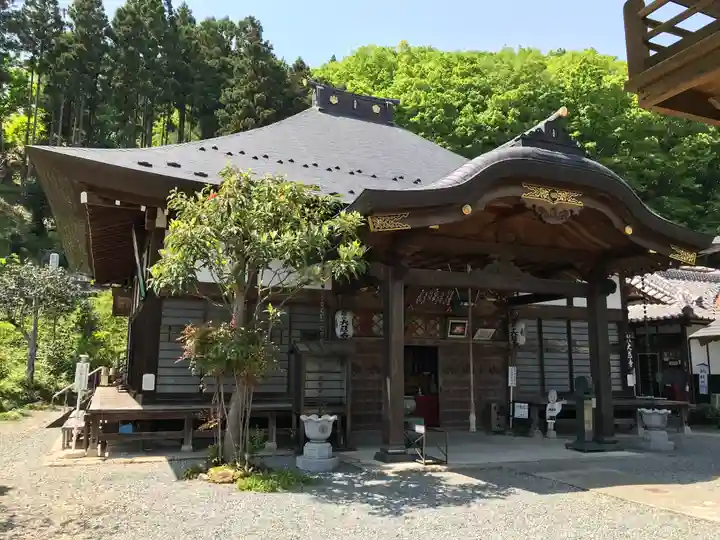 大慈寺の本殿・本堂