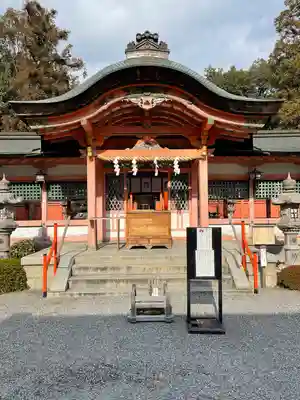 西院春日神社の本殿・本堂