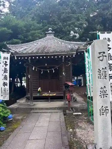 手力雄神社の末社