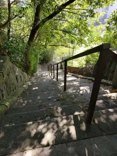 宮地嶽神社の建物その他