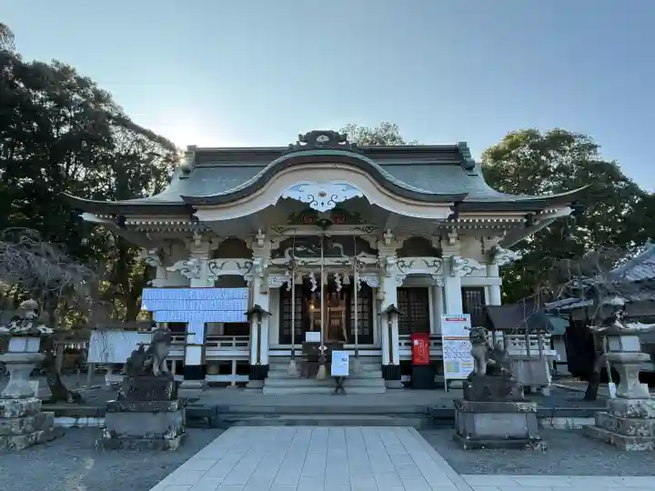 武雄神社の{uncategorized: "未分類", other: "その他", undefined: "問題あり", building: "その他建物", grave: "お墓", sacred_gate: "鳥居", guardian: "狛犬", statue: "像", buddha: "仏像", history: "歴史", nature: "自然", garden: "庭園", animal: "動物", pagoda: "塔", temizu: "手水舎", mountain_gate: "山門・神門", sanctuary: "本殿・本堂", subordinate: "末社・摂社", art: "芸術", scenery: "景色", jizo: "地蔵", ema: "絵馬", goshuin: "御朱印", omikuji: "おみくじ", items: "授与品その他", amulet: "お守り", goshuincho: "御朱印帳", eats: "食事", festival: "お祭り", votive_dance: "神楽", shichigosan: "七五三参", wedding: "結婚式", experience: "体験その他", initially: "初詣", around: "周辺", anti_infection: "感染症対策"}
