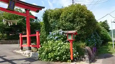 石母田 三吉神社の鳥居