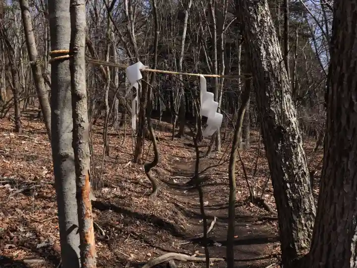 熊野皇大神社の{uncategorized: "未分類", other: "その他", undefined: "問題あり", building: "その他建物", grave: "お墓", sacred_gate: "鳥居", guardian: "狛犬", statue: "像", buddha: "仏像", history: "歴史", nature: "自然", garden: "庭園", animal: "動物", pagoda: "塔", temizu: "手水舎", mountain_gate: "山門・神門", sanctuary: "本殿・本堂", subordinate: "末社・摂社", art: "芸術", scenery: "景色", jizo: "地蔵", ema: "絵馬", goshuin: "御朱印", omikuji: "おみくじ", items: "授与品その他", amulet: "お守り", goshuincho: "御朱印帳", eats: "食事", festival: "お祭り", votive_dance: "神楽", shichigosan: "七五三参", wedding: "結婚式", experience: "体験その他", initially: "初詣", around: "周辺", anti_infection: "感染症対策"}