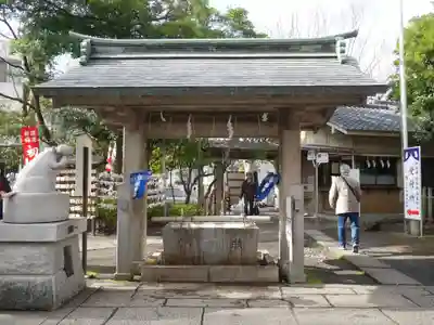 戸部杉山神社の手水舎
