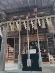 亀岡八幡宮の本殿