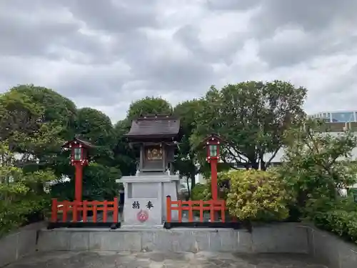 稲荷大明神（そごう横浜店・屋上）(神奈川県)
