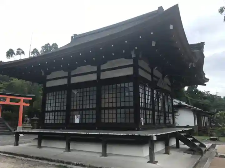 宇治神社の本殿・本堂