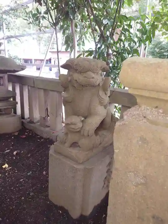 倉見神社の狛犬