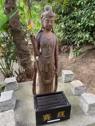 鶴峯八幡宮の仏像