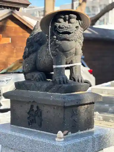 札幌諏訪神社の狛犬