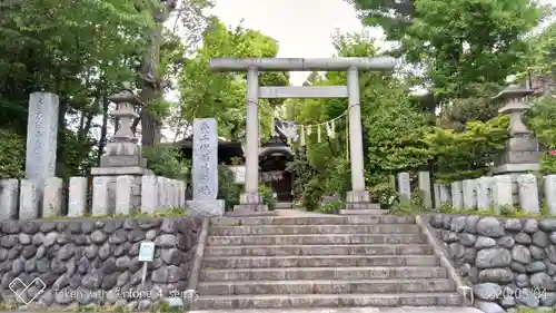 産千代稲荷神社の鳥居