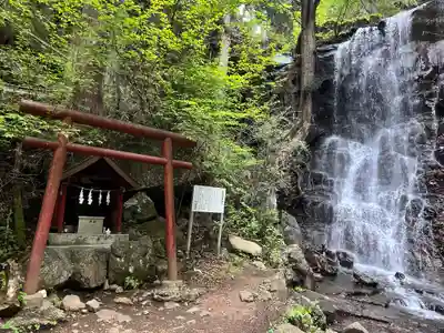 母の白滝神社(山梨県)