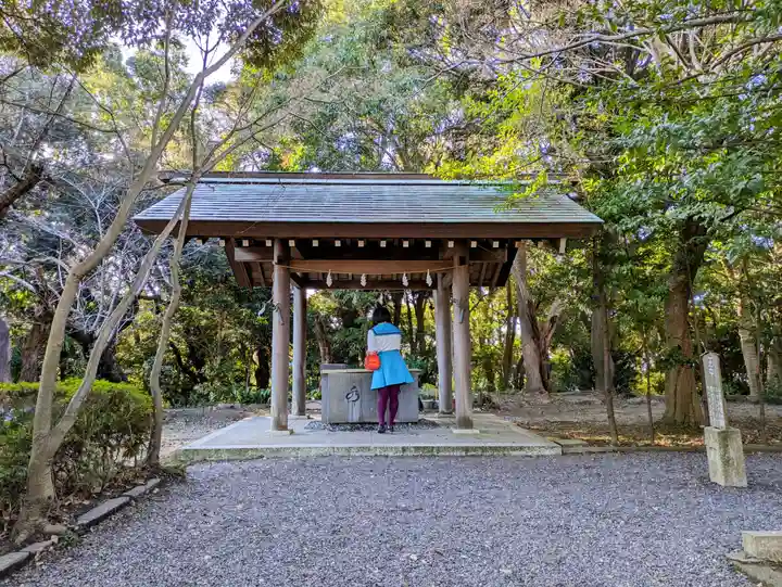 縣居神社の手水舎