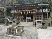 石切劔箭神社上之社の{uncategorized: "未分類", other: "その他", undefined: "問題あり", building: "その他建物", grave: "お墓", sacred_gate: "鳥居", guardian: "狛犬", statue: "像", buddha: "仏像", history: "歴史", nature: "自然", garden: "庭園", animal: "動物", pagoda: "塔", temizu: "手水舎", mountain_gate: "山門・神門", sanctuary: "本殿・本堂", subordinate: "末社・摂社", art: "芸術", scenery: "景色", jizo: "地蔵", ema: "絵馬", goshuin: "御朱印", omikuji: "おみくじ", items: "授与品その他", amulet: "お守り", goshuincho: "御朱印帳", eats: "食事", festival: "お祭り", votive_dance: "神楽", shichigosan: "七五三参", wedding: "結婚式", experience: "体験その他", initially: "初詣", around: "周辺", anti_infection: "感染症対策"}