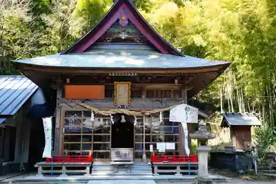 雲八幡宮の本殿・本堂