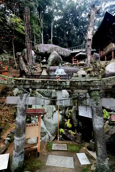 由加山 由加神社本宮(岡山県)