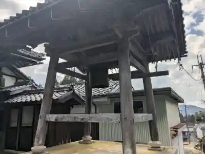 教円寺の{uncategorized: "未分類", other: "その他", undefined: "問題あり", building: "その他建物", grave: "お墓", sacred_gate: "鳥居", guardian: "狛犬", statue: "像", buddha: "仏像", history: "歴史", nature: "自然", garden: "庭園", animal: "動物", pagoda: "塔", temizu: "手水舎", mountain_gate: "山門・神門", sanctuary: "本殿・本堂", subordinate: "末社・摂社", art: "芸術", scenery: "景色", jizo: "地蔵", ema: "絵馬", goshuin: "御朱印", omikuji: "おみくじ", items: "授与品その他", amulet: "お守り", goshuincho: "御朱印帳", eats: "食事", festival: "お祭り", votive_dance: "神楽", shichigosan: "七五三参", wedding: "結婚式", experience: "体験その他", initially: "初詣", around: "周辺", anti_infection: "感染症対策"}