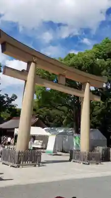 明治神宮の鳥居