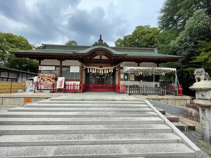 新羅神社の本殿・本堂