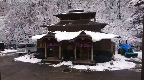 日向見薬師堂の本殿・本堂