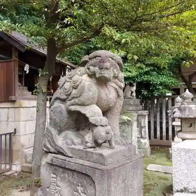 鎧神社の狛犬