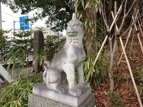 白旗神社の狛犬