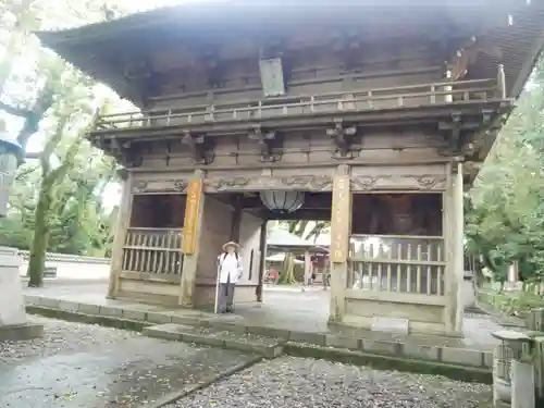 最御崎寺の山門・神門