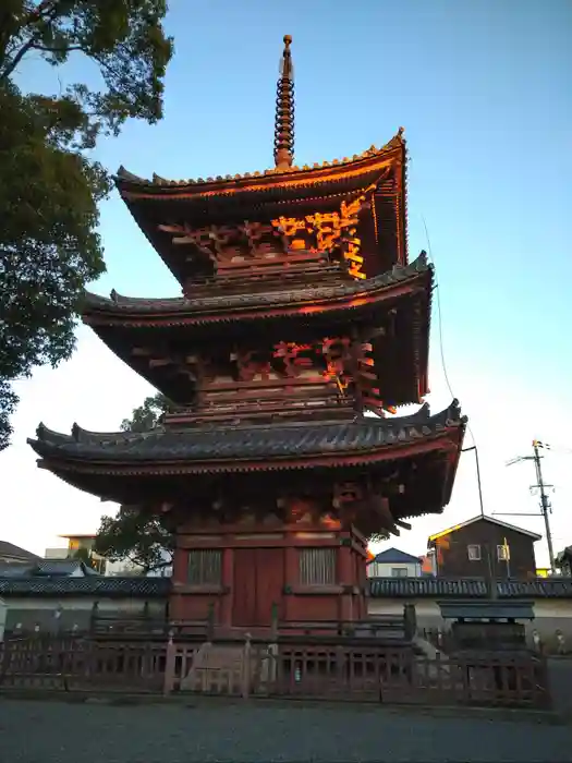 斑鳩寺の建物その他