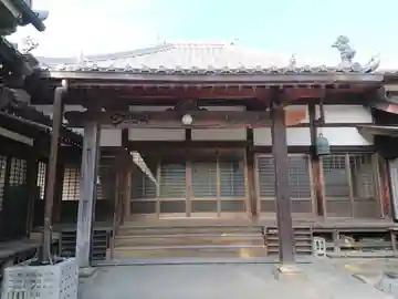 円融寺の本殿・本堂