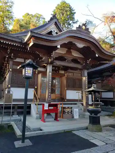 高幡不動尊　金剛寺の本殿・本堂