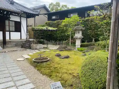 不空院の{uncategorized: "未分類", other: "その他", undefined: "問題あり", building: "その他建物", grave: "お墓", sacred_gate: "鳥居", guardian: "狛犬", statue: "像", buddha: "仏像", history: "歴史", nature: "自然", garden: "庭園", animal: "動物", pagoda: "塔", temizu: "手水舎", mountain_gate: "山門・神門", sanctuary: "本殿・本堂", subordinate: "末社・摂社", art: "芸術", scenery: "景色", jizo: "地蔵", ema: "絵馬", goshuin: "御朱印", omikuji: "おみくじ", items: "授与品その他", amulet: "お守り", goshuincho: "御朱印帳", eats: "食事", festival: "お祭り", votive_dance: "神楽", shichigosan: "七五三参", wedding: "結婚式", experience: "体験その他", initially: "初詣", around: "周辺", anti_infection: "感染症対策"}