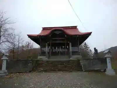 丸瀬布神社の本殿