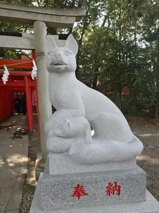 武蔵一宮氷川神社の{uncategorized: "未分類", other: "その他", undefined: "問題あり", building: "その他建物", grave: "お墓", sacred_gate: "鳥居", guardian: "狛犬", statue: "像", buddha: "仏像", history: "歴史", nature: "自然", garden: "庭園", animal: "動物", pagoda: "塔", temizu: "手水舎", mountain_gate: "山門・神門", sanctuary: "本殿・本堂", subordinate: "末社・摂社", art: "芸術", scenery: "景色", jizo: "地蔵", ema: "絵馬", goshuin: "御朱印", omikuji: "おみくじ", items: "授与品その他", amulet: "お守り", goshuincho: "御朱印帳", eats: "食事", festival: "お祭り", votive_dance: "神楽", shichigosan: "七五三参", wedding: "結婚式", experience: "体験その他", initially: "初詣", around: "周辺", anti_infection: "感染症対策"}