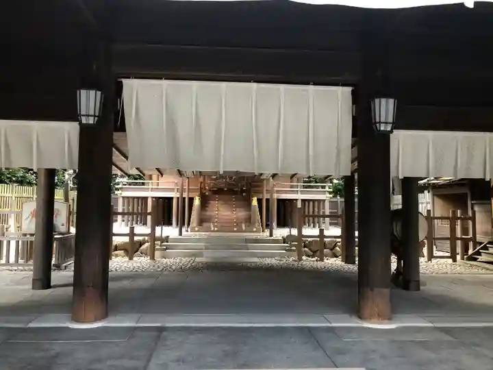 伊勢山皇大神宮の本殿・本堂