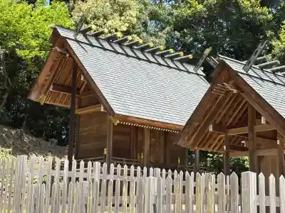 山口大神宮の{uncategorized: "未分類", other: "その他", undefined: "問題あり", building: "その他建物", grave: "お墓", sacred_gate: "鳥居", guardian: "狛犬", statue: "像", buddha: "仏像", history: "歴史", nature: "自然", garden: "庭園", animal: "動物", pagoda: "塔", temizu: "手水舎", mountain_gate: "山門・神門", sanctuary: "本殿・本堂", subordinate: "末社・摂社", art: "芸術", scenery: "景色", jizo: "地蔵", ema: "絵馬", goshuin: "御朱印", omikuji: "おみくじ", items: "授与品その他", amulet: "お守り", goshuincho: "御朱印帳", eats: "食事", festival: "お祭り", votive_dance: "神楽", shichigosan: "七五三参", wedding: "結婚式", experience: "体験その他", initially: "初詣", around: "周辺", anti_infection: "感染症対策"}
