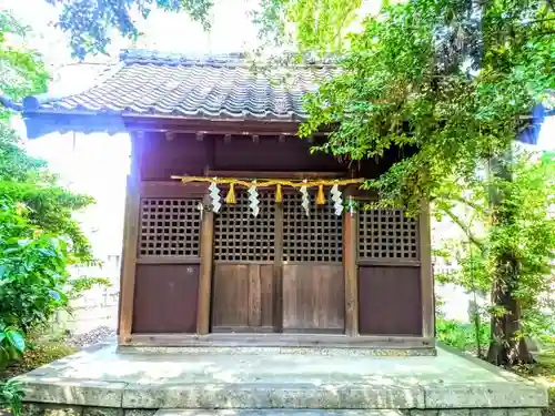 市原稲荷神社の本殿