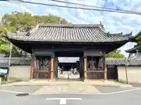 斑鳩寺の山門・神門